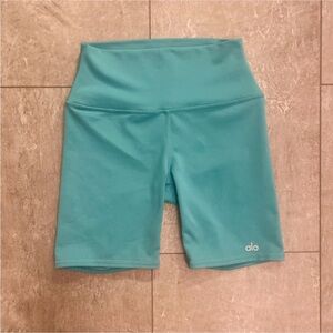 Alo Yoga High-Waist Bike Shorts Turqouise Blue Size XS EUC